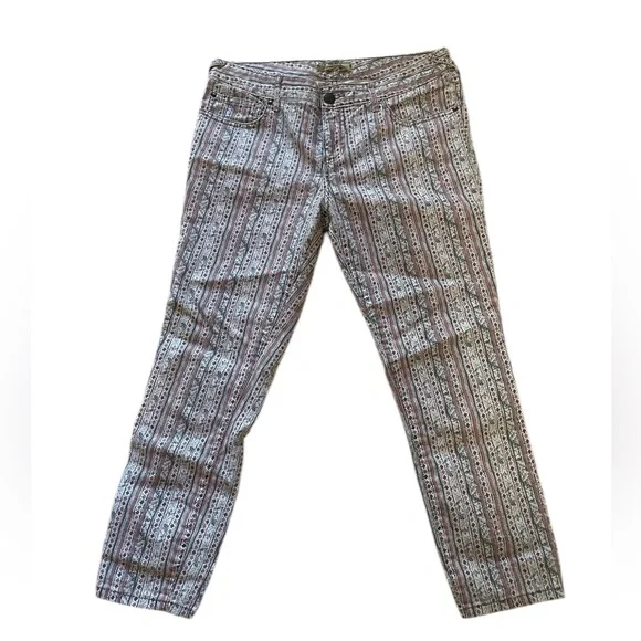 Free People White patterned Skinny Jean Straight-Leg Pants,Size 30 - Picture 1 of 5